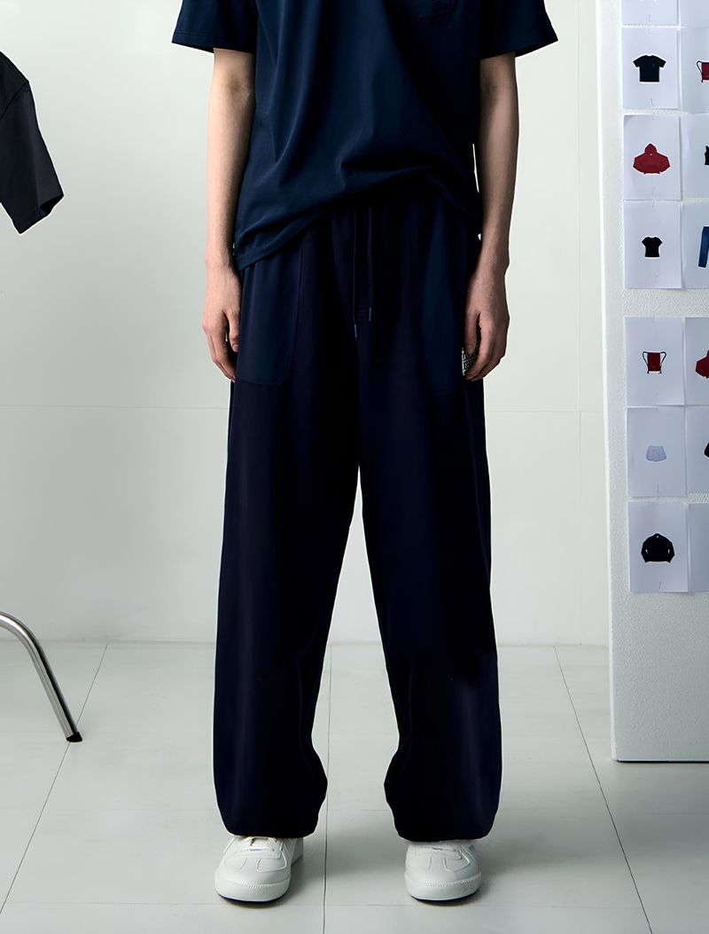 [UPDRAFT]PATCH POCKET COTTON SWEAT PANTS NAVY for men