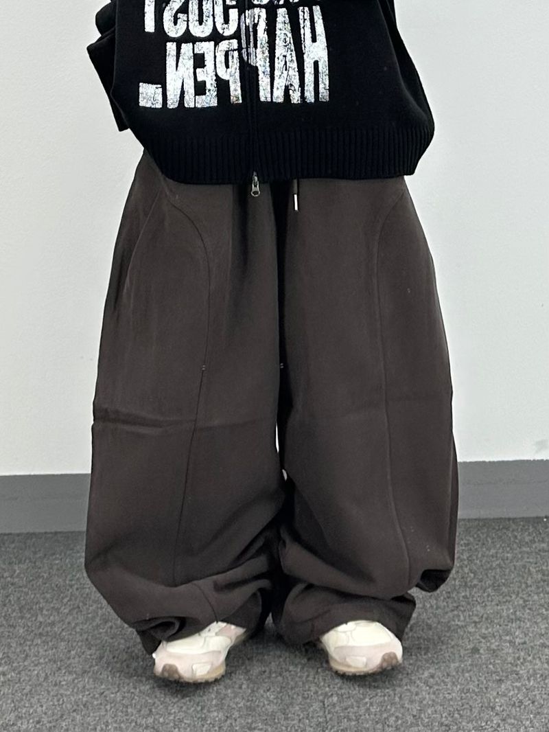 sleek line one-tuck pants