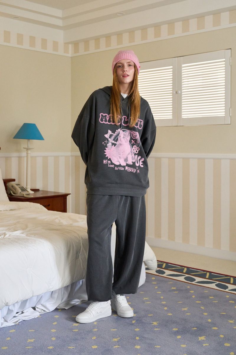 MEOW PRINTING HOOD T CHARCOAL