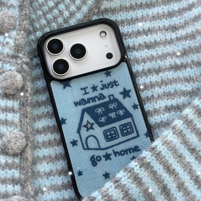Nineteenfriday（ナインティーンフライデー）の「Winter Home Knit MagSafe iPhone Case （Smartphone Accessories）」