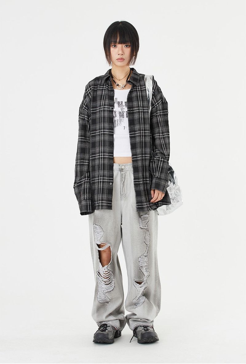 Line destroyed dirty washed denim pants