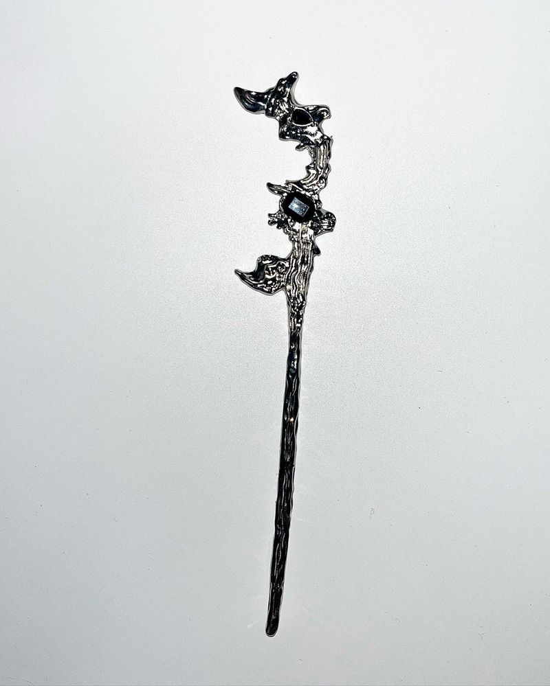 Silver black cubic geometry ornamental hairpin