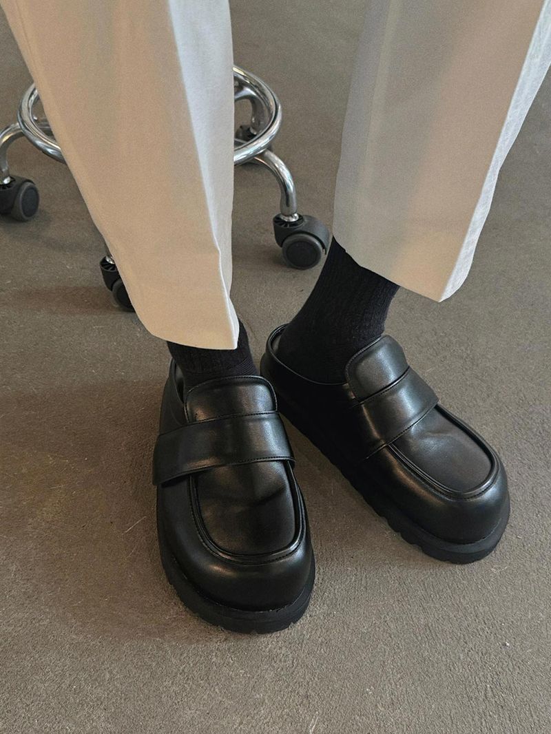 ASCLO(エジュクロ)の「ASCLO Leather Loafer Mules (Shoes)」