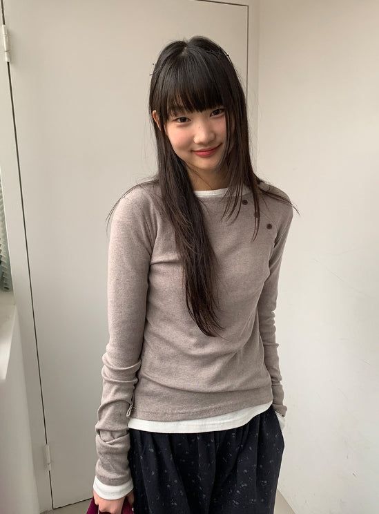カニットダイアゴナルボタンラウンド長袖Tシャツ