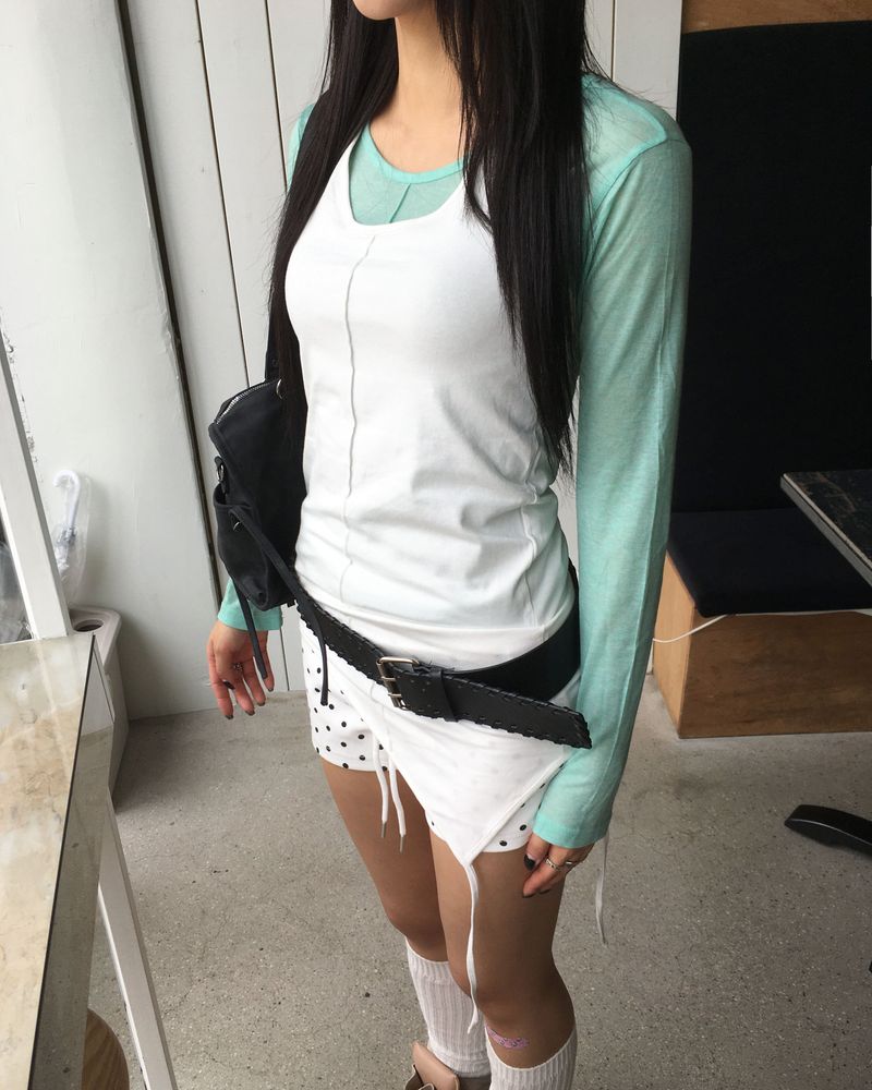Dot shorts