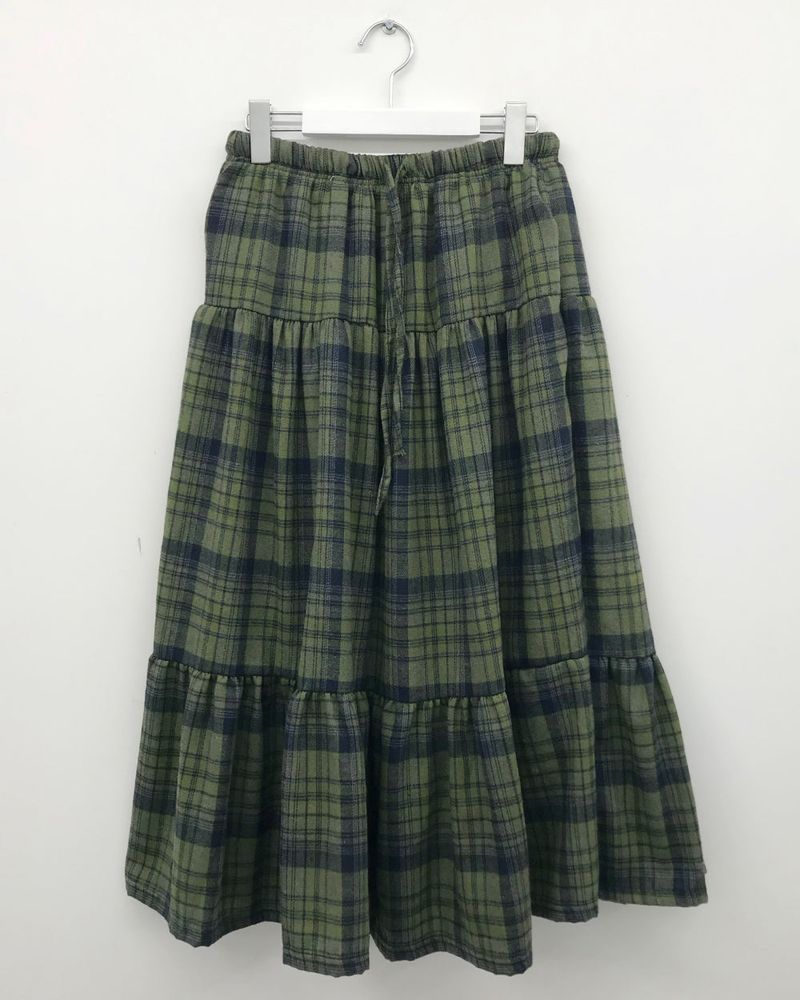 Windy Checkered Long Skirt (1color)
