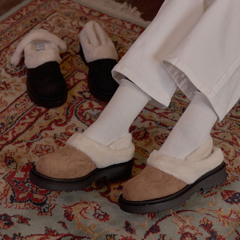 SHOEHI（シューハイ）の「ムースファークロッグ(2Colors)_B5222（シューズ）」