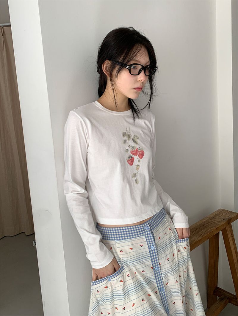 CARROT BUTTON FULL SKIRT (2C)