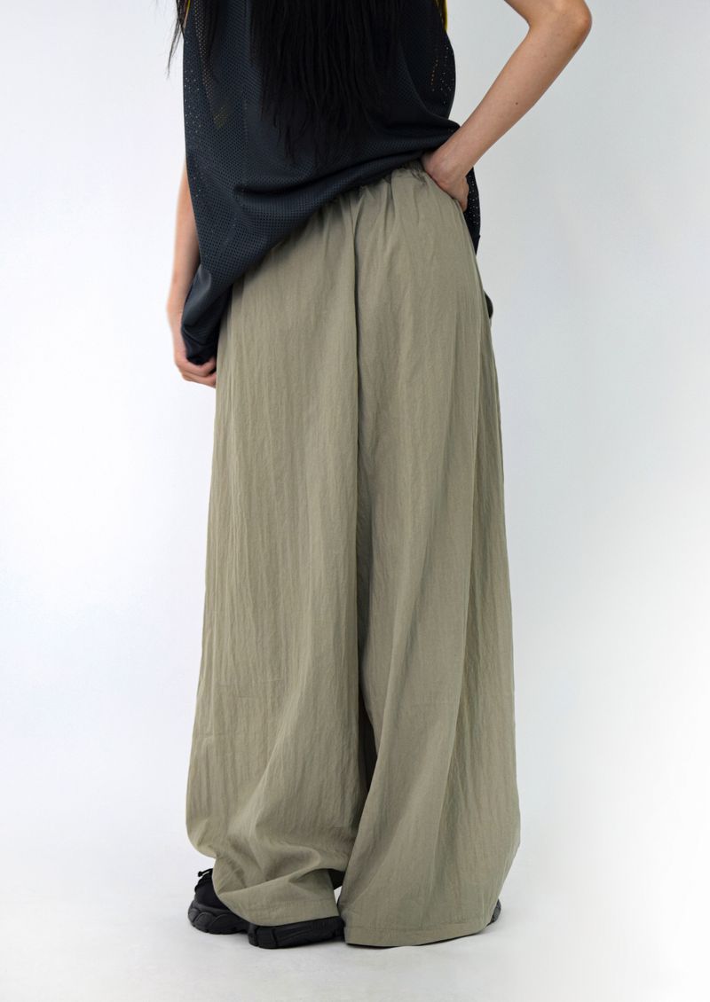 Light Wrinkle Pants