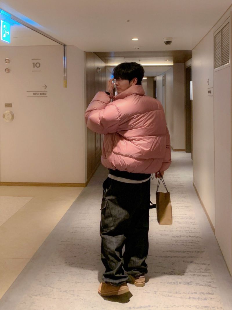 Kant Raw Bias Cargo Pants