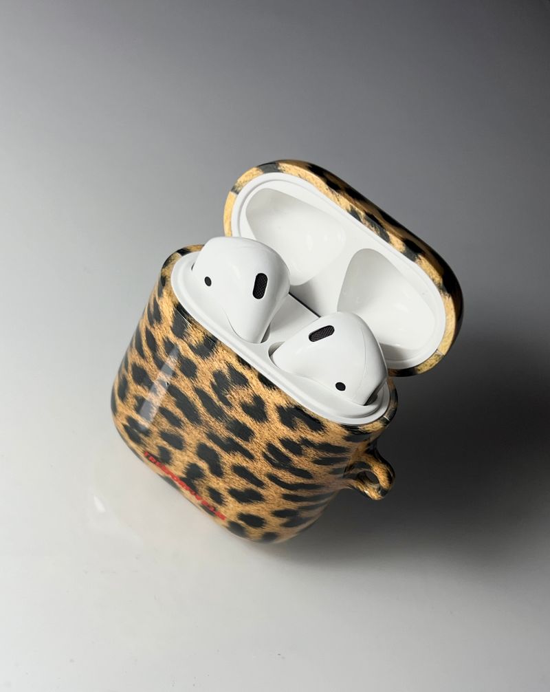 LEOPARD AirPods Hard Case / TREEFORFIVE345