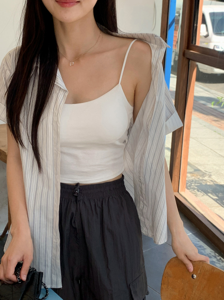 SHOPPERLAND(ショッパーランド)の「Basic Crop Layered Cap Sleeveless (3color)(Tops)」
