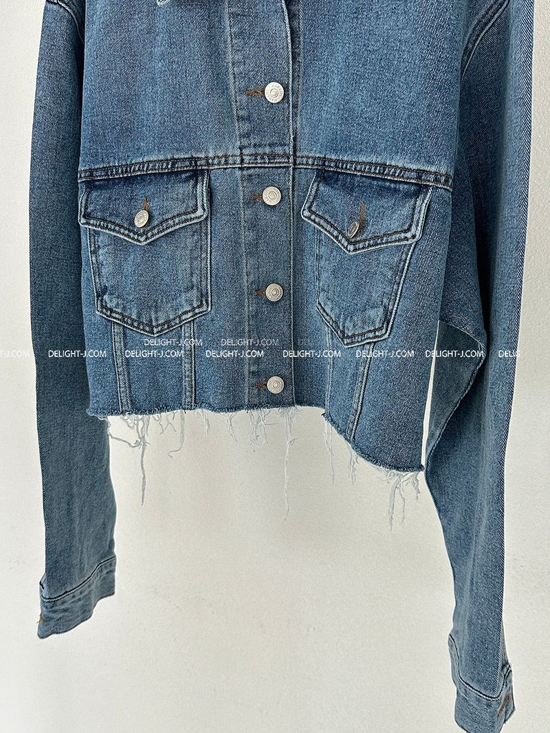 Puppy cropped jean jacket