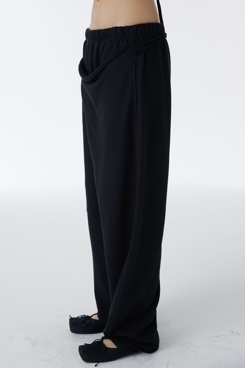 SHIRRING TIE SWEAT PANTS (BLACK)