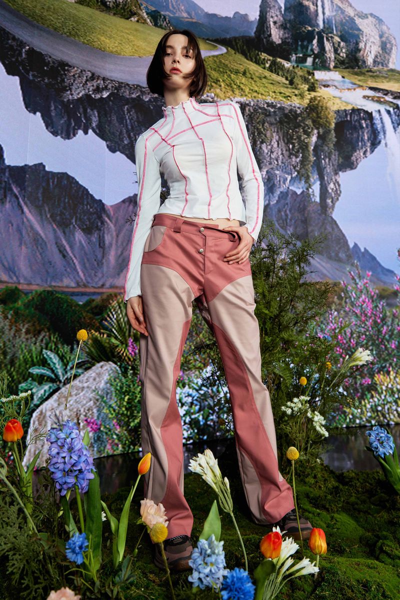 Body Sculpture Semi Bootcut Pants PINK