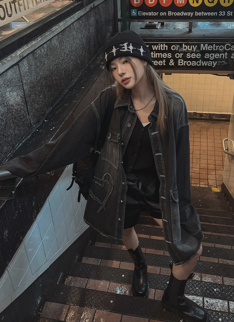 ULAN（ユレン）の「(UNISEX) ビッグポケットハートパッチデニムオーバージャケット（Jackets/Outerwear）」