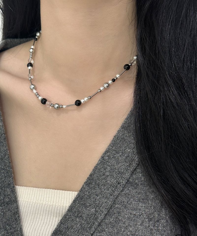 blackhole necklace
