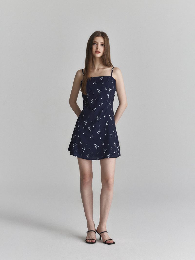 Floral flare dress (White)