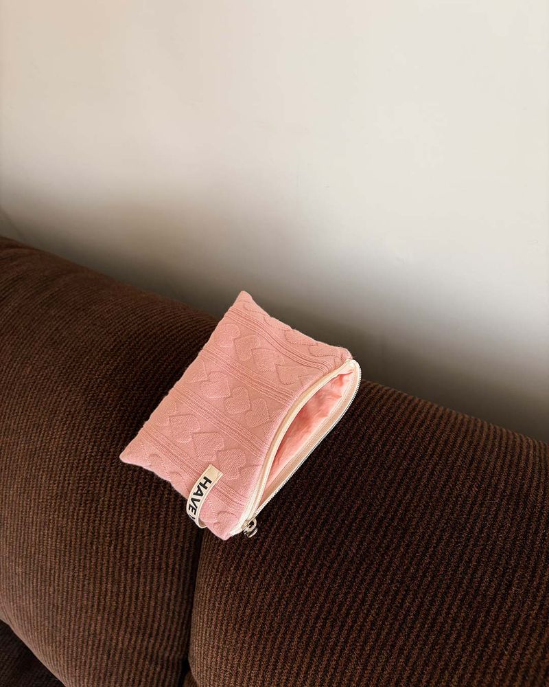 Love embo flat pouch - pink , S size