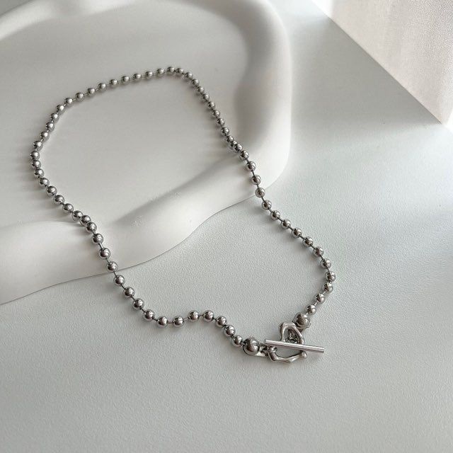 cho Ball Chain Heart Bold Daily Look Choker Short Necklace