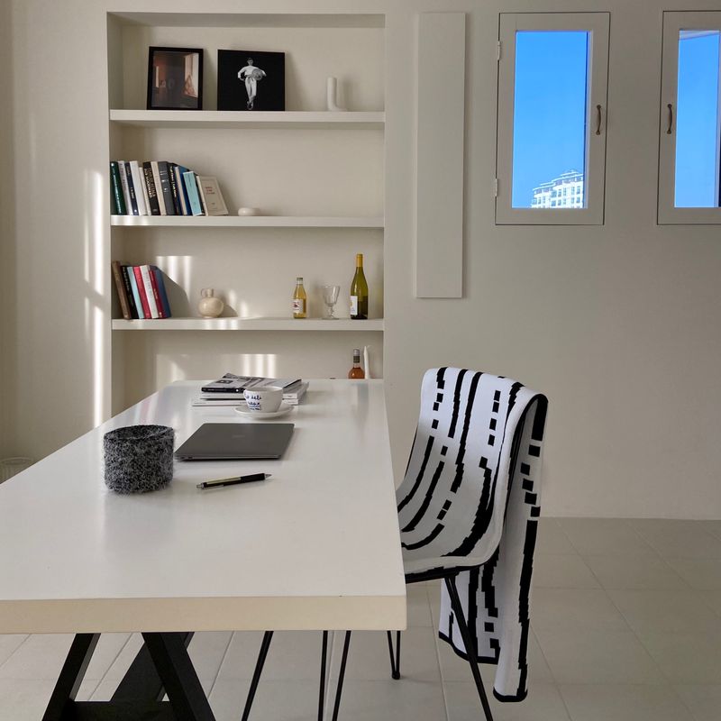 Étang knit blanket | White & Black