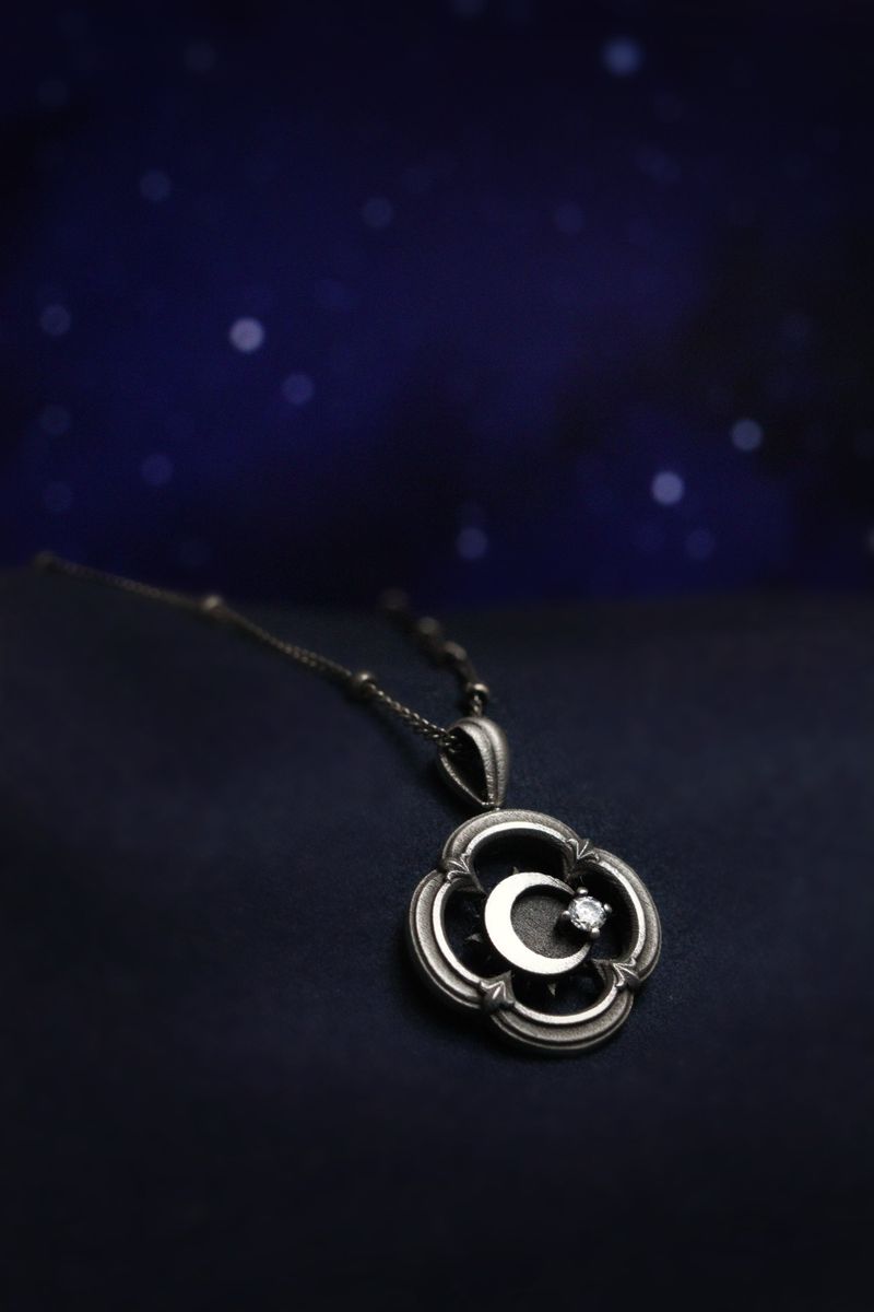 Clover Necklace