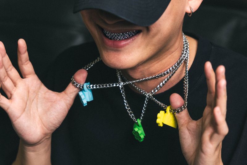 “DIAMOND BLOOM" Necklace | Lemon
