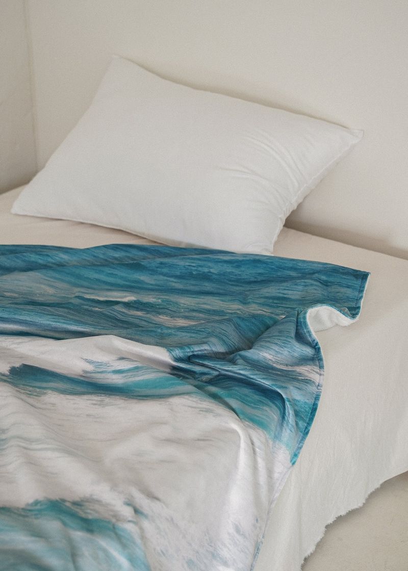 JEJU marine blue blanket - large