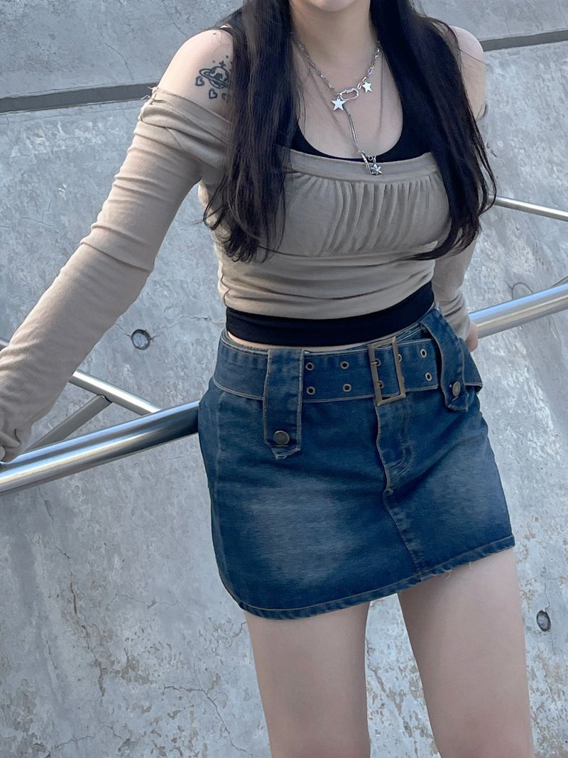 airy Off-Shoulder Shirring Long sleeve
