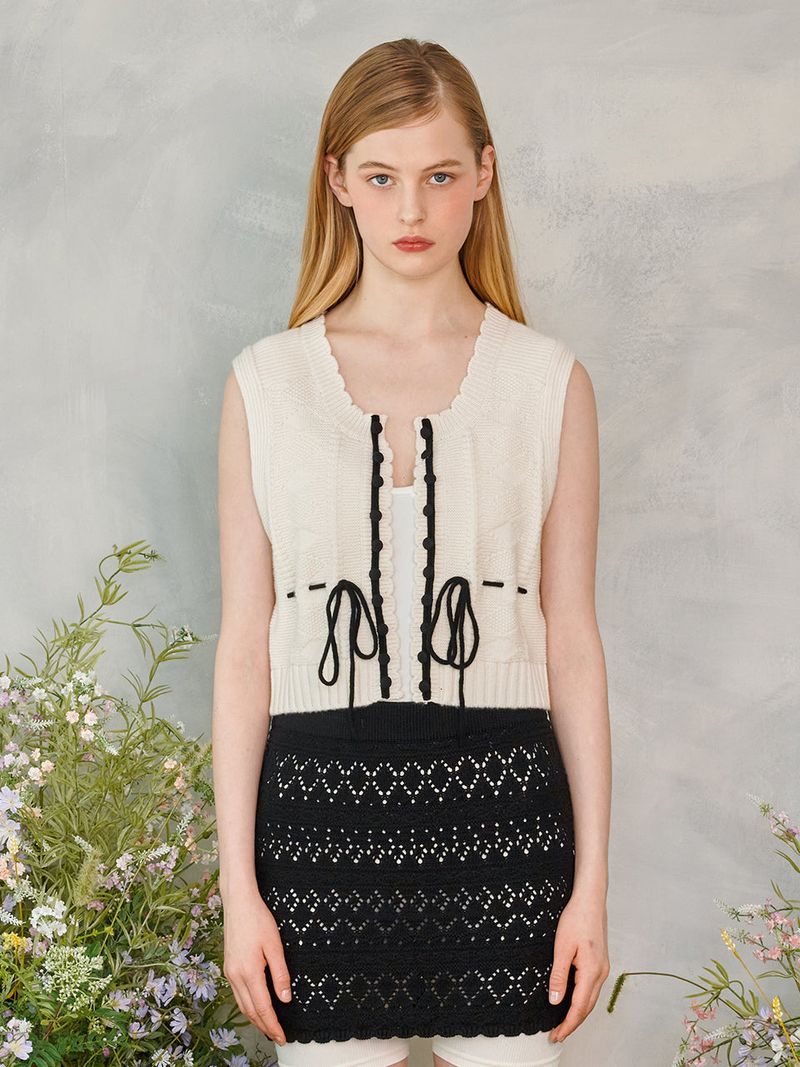 Petite Ribbon Knit Vest (Ivory)