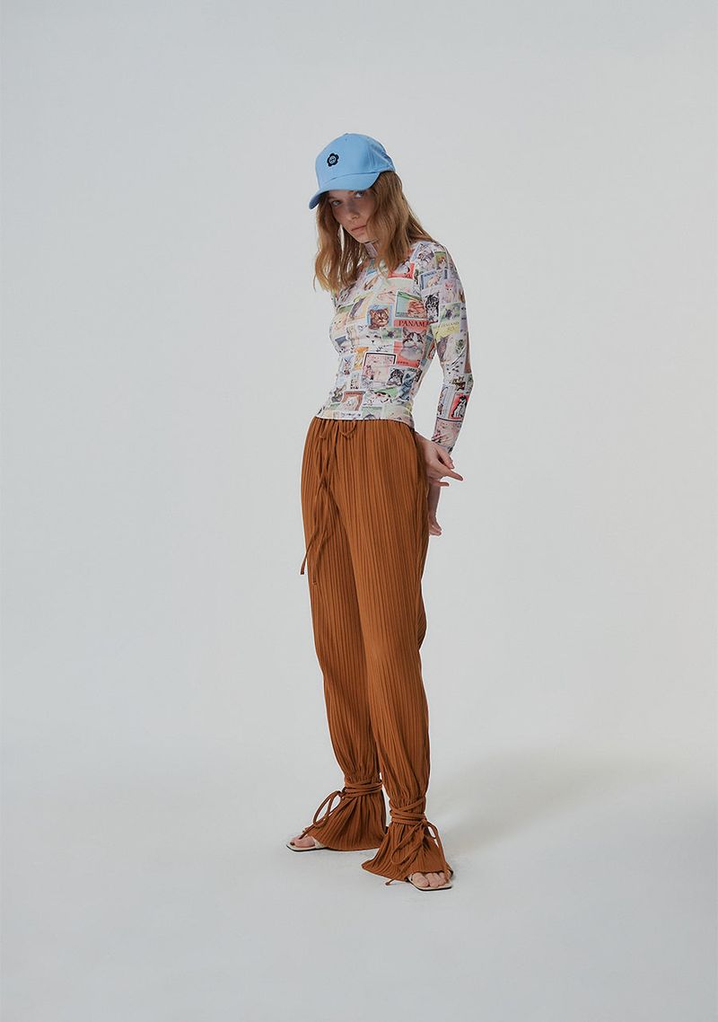WORLDWIDE CAT POSTCARD HALF NECK LONG SLEEVE