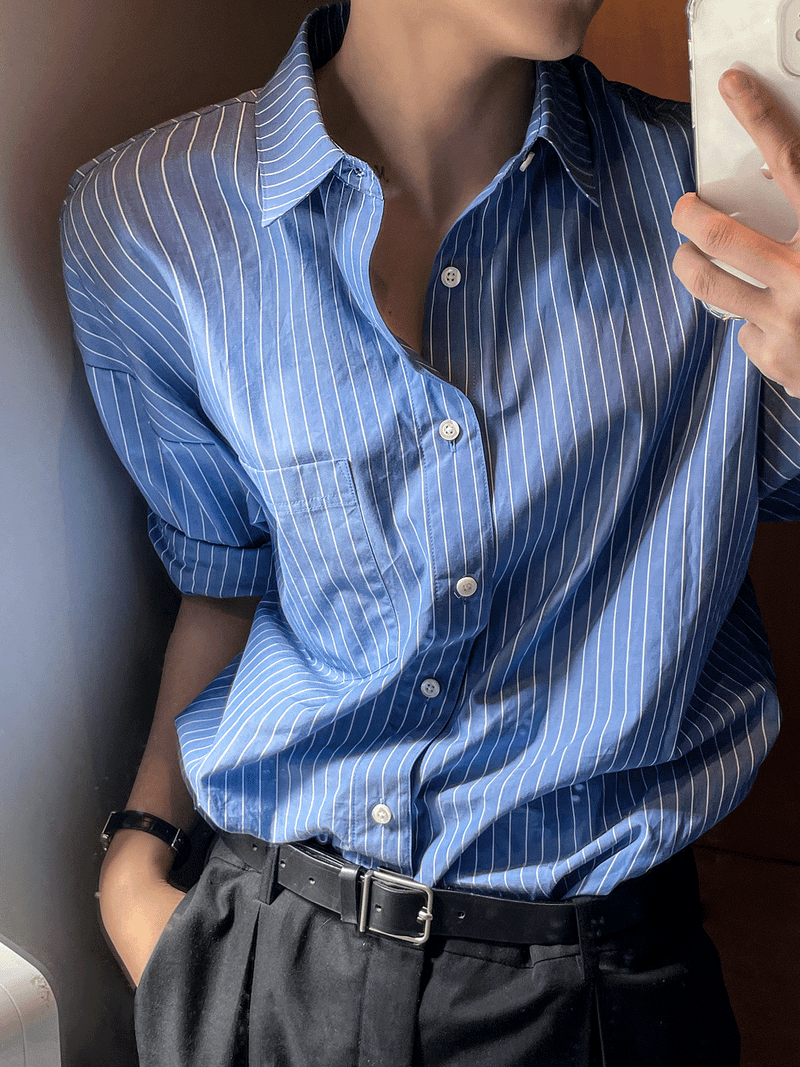 vintage blue stripe short-sleeved shirt