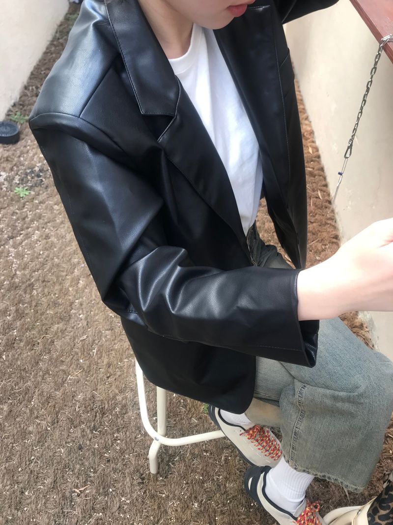 Noir leather jacket