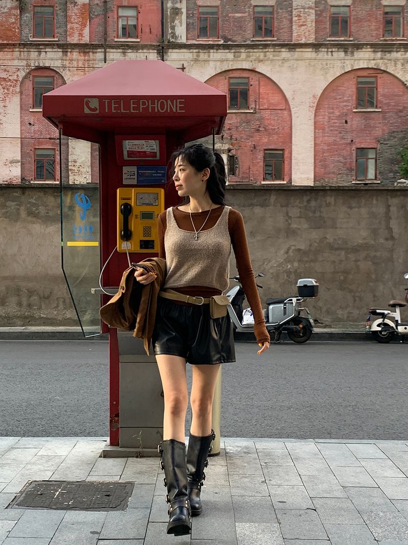 [MADE] Le Elle Leather Shorts