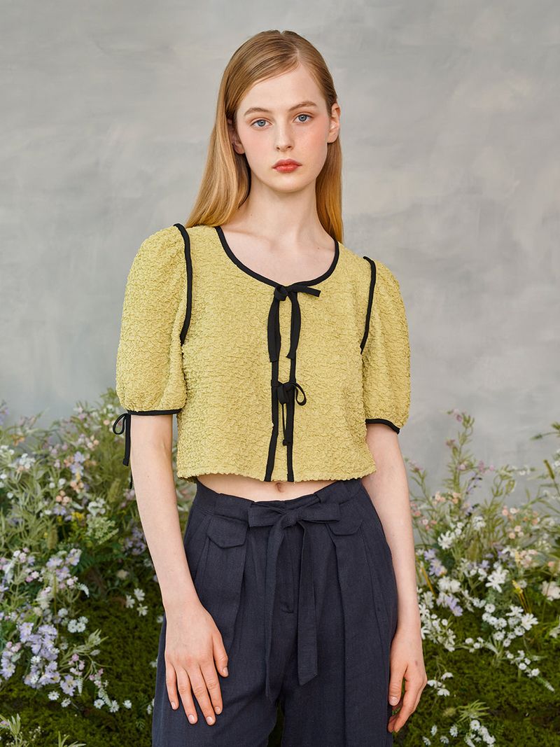 Wrinkle Ribbon Puff Blouse (2colors)