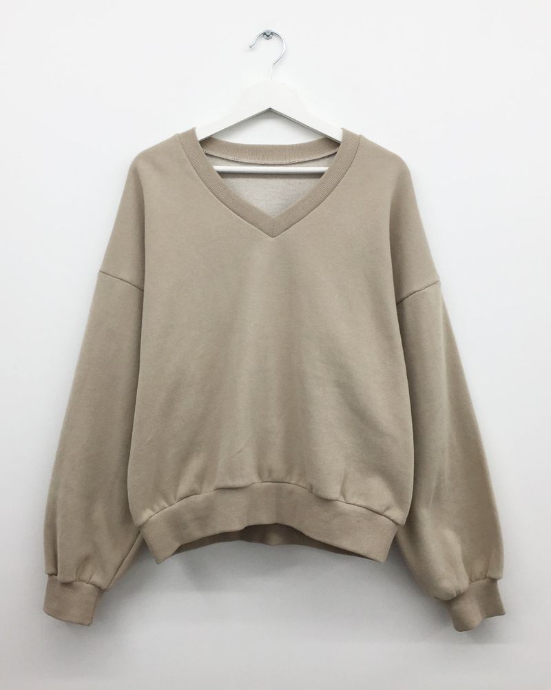 Lilac Peach V-Neck Sweatshirt (5 Colors)