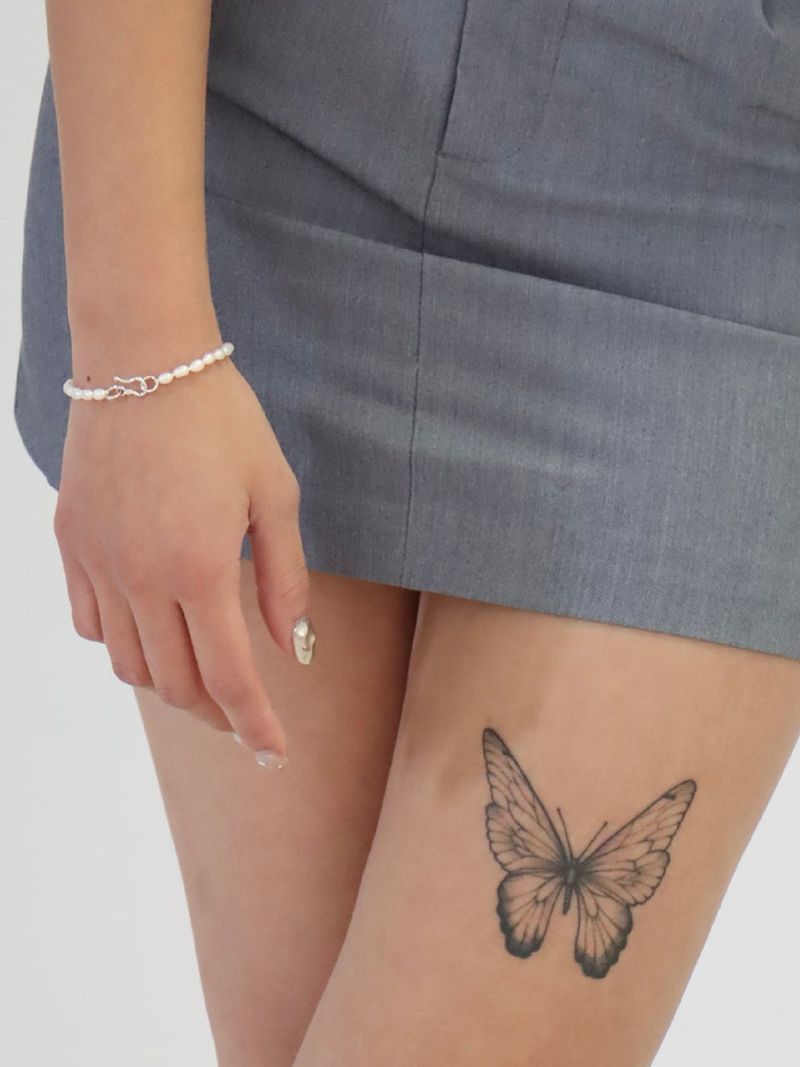 moi moi(モイモイ)の「Essential pearl bracelet(Accessories)」