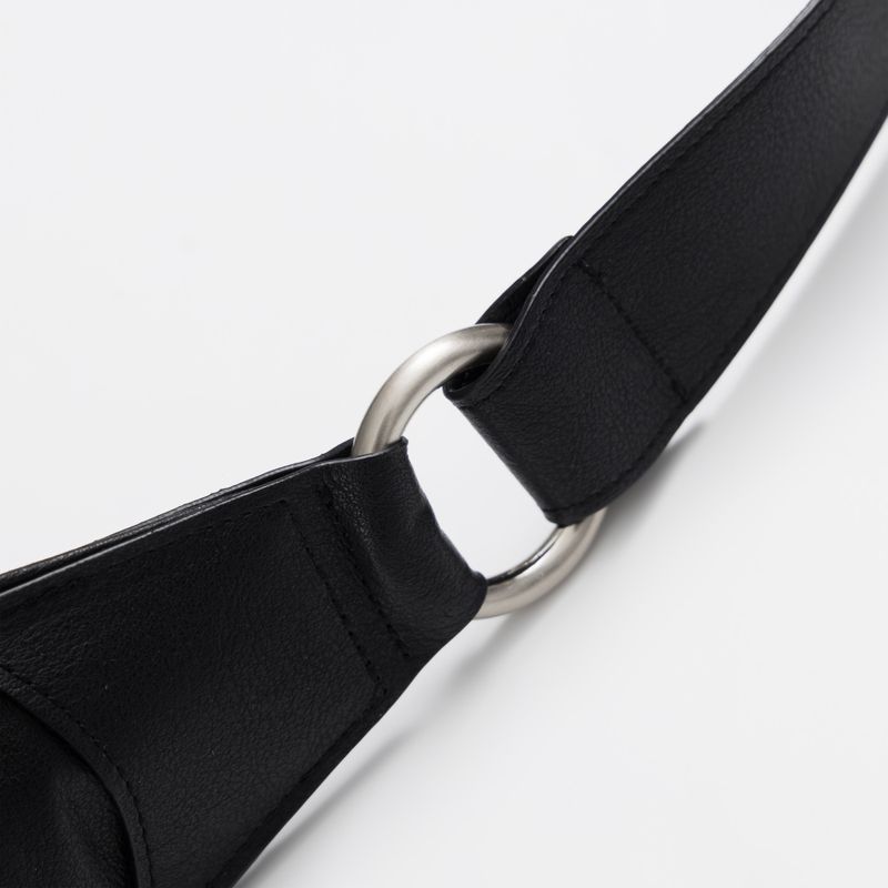 Bumpy Buckle Stone Bag (Black)