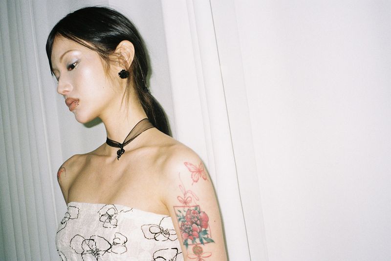 [春] - Dark rose choker