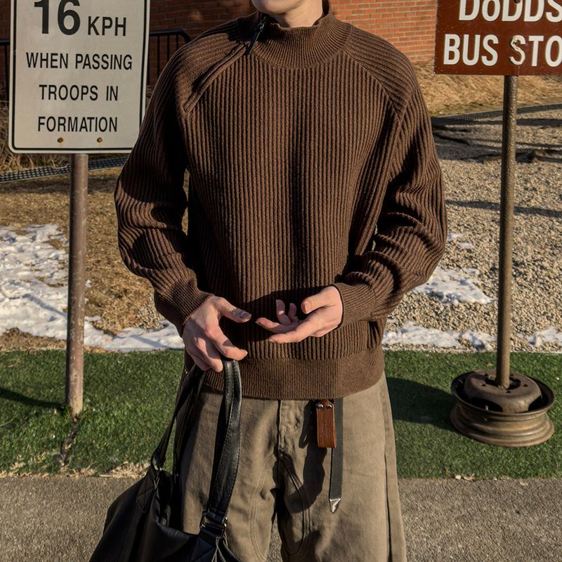 Niv Shoulder Zip-Up Regular Knit
