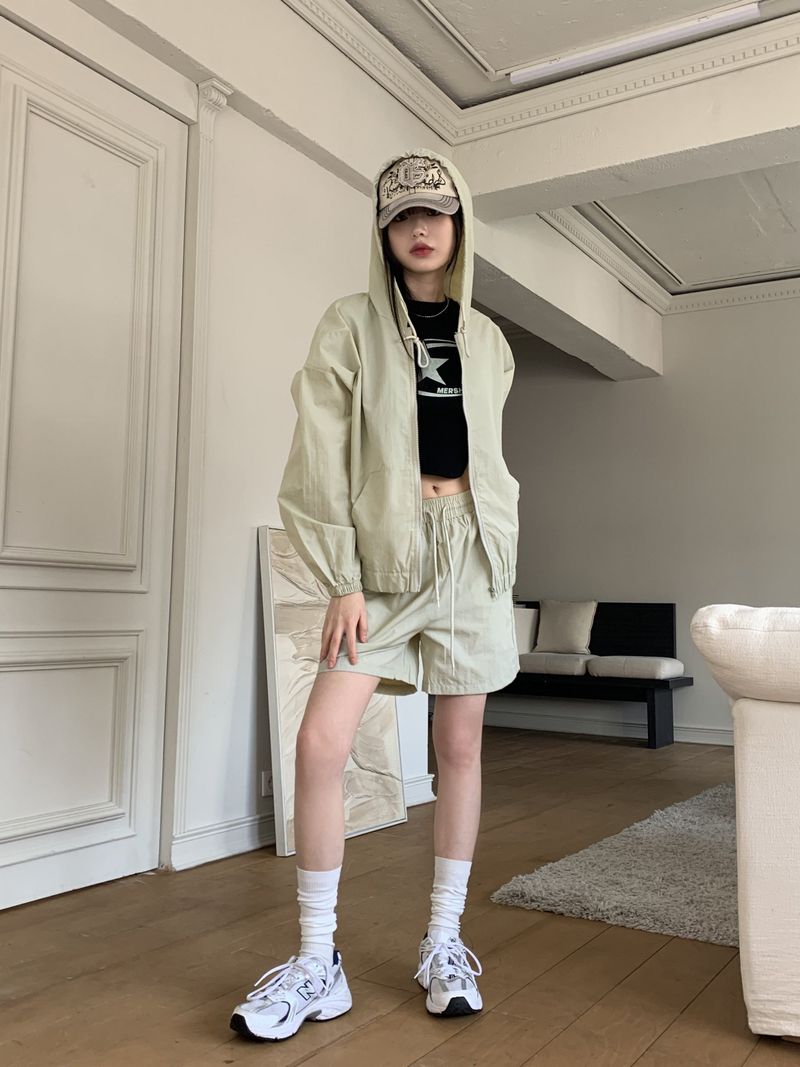 WONDER WONDER（ワンダーワンダー）の「[2 SET] Batol Nylon Hood Zip-Up Shorts Pants Sweat Set（Pants）」