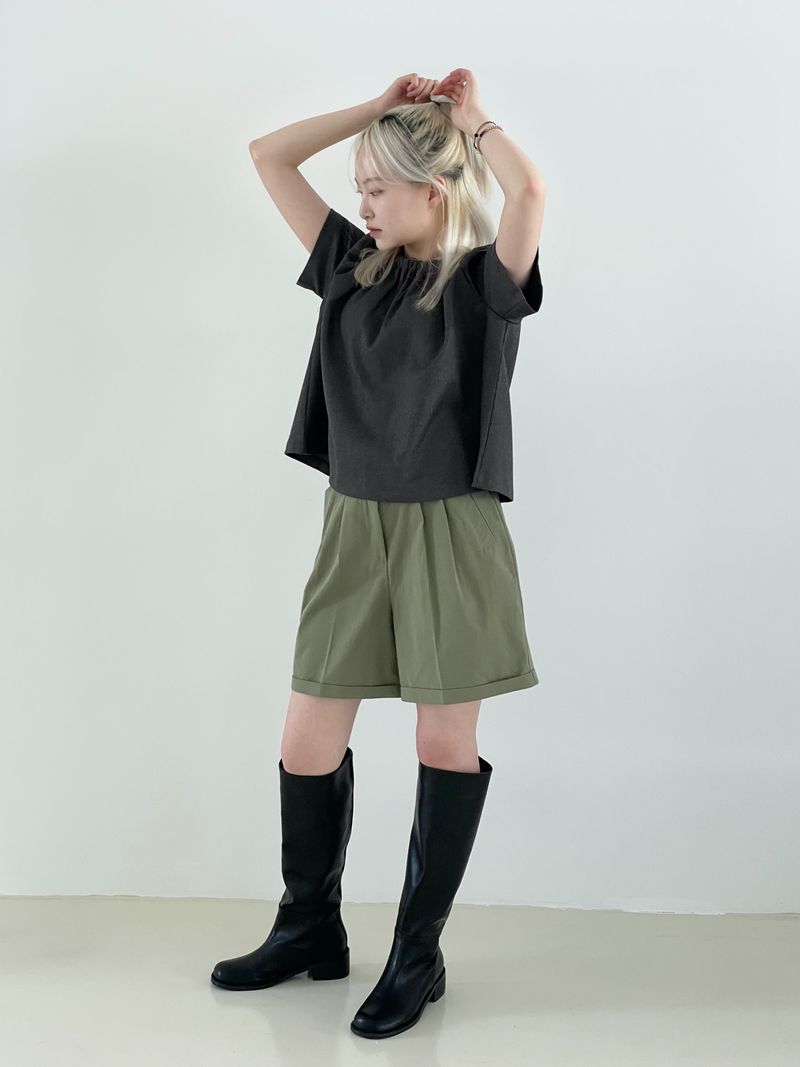 Rollup pintuck mini pants