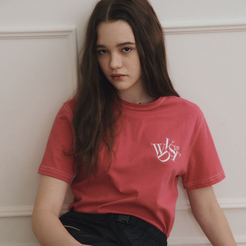 wonder visitor（ワンダービジター）の「WDVST Logo T-shirt [3 Color]（Tops）」