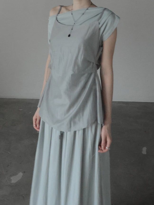 Elouve One-Shoulder Tee