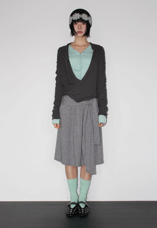 AAKE(アケ)の「KNOT TIE MIDI SKIRT(Skirts)」
