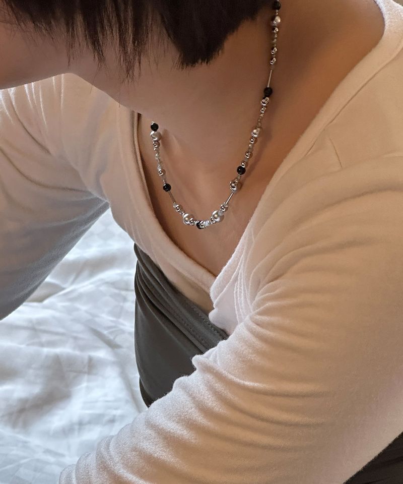 whes necklace
