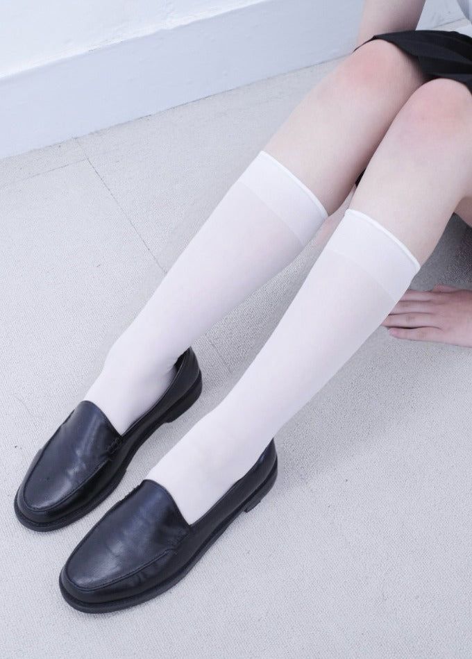 myorang（ミョラン）の「ハイティーンニーソックス (2color)（ファッション小物）」
