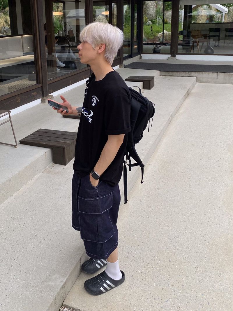 Stitch Bermuda Cargo Denim