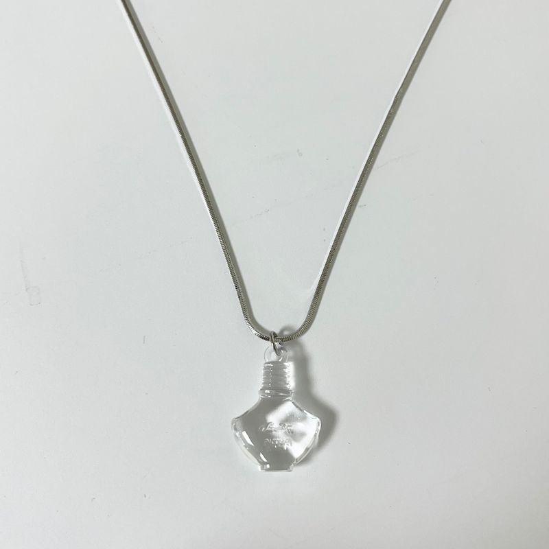 MADE rum necklace
