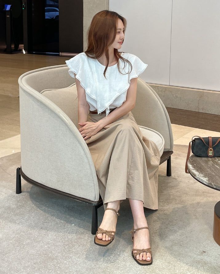 Gobel Lace Ruffle Linen Blouse